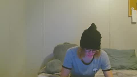 Snapshot of tyyyler93 chatting on 01/11/25, 01:48 TylerAlternative online show from 01/11/25, 01:48
