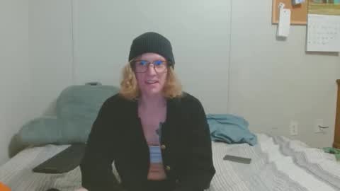 Snapshot of tyyyler93 chatting on 02/28/25, 04:21 TylerAlternative online show from 02/28/25, 04:21