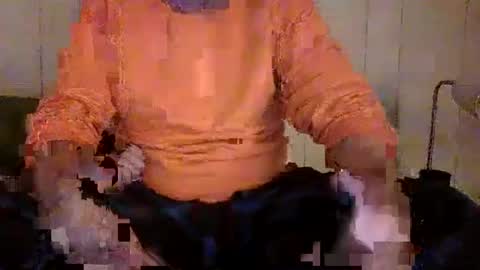 Snapshot of u_caught_us chatting on 01/08/25, 12:06 u_caught_us online show from 01/08/25, 12:06