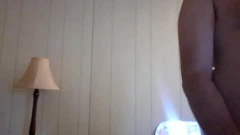 Snapshot of u_caught_us chatting on 02/20/25, 10:04 u_caught_us online show from 02/20/25, 10:04