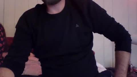 Snapshot of u_caught_us chatting on 02/28/25, 01:15 u_caught_us online show from 02/28/25, 01:15