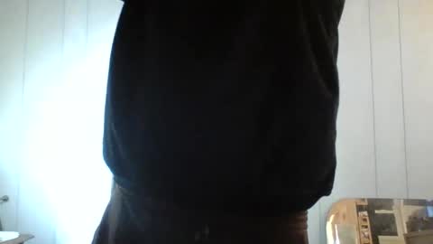 Snapshot of u_caught_us chatting on 03/03/25, 12:48 u_caught_us online show from 03/03/25, 12:48