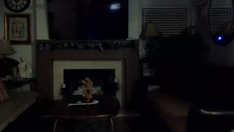 Azelia B online show from 05/19/26, 04:19