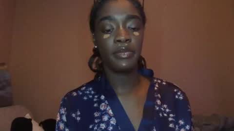 Snapshot of uarentmani24 chatting on 01/05/25, 10:19 Mani online show from 01/05/25, 10:19