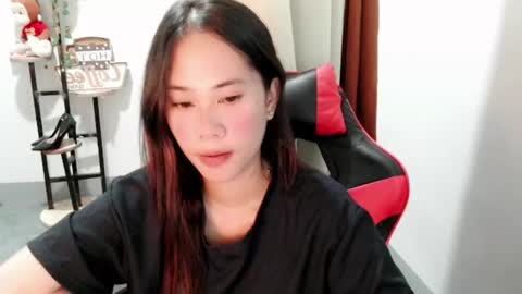 Snapshot of ube_halaya chatting on 02/12/26, 08:26 Rona online show from 02/12/26, 08:26