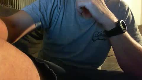 Snapshot of ucanwatchmeaus chatting on 01/18/26, 05:06 UcanwatchmeAUS online show from 01/18/26, 05:06