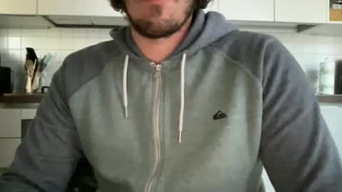 uddupugg online show from 04/21/26, 10:54