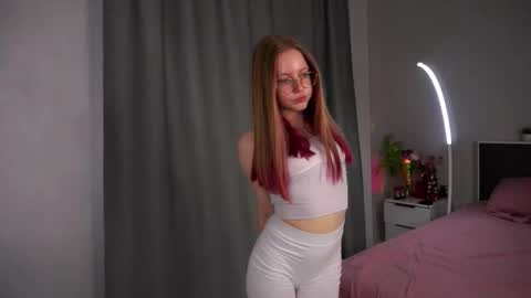 Lili online show from 02/20/26, 06:19