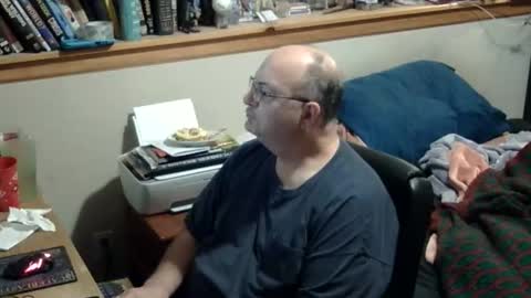 Snapshot of uglystik44 chatting on 12/20/25, 12:51 Michael online show from 12/20/25, 12:51