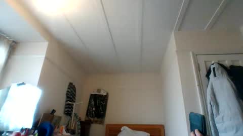 Snapshot of uglyyounlad chatting on 03/27/26, 02:50 uglyyounlad online show from 03/27/26, 02:50