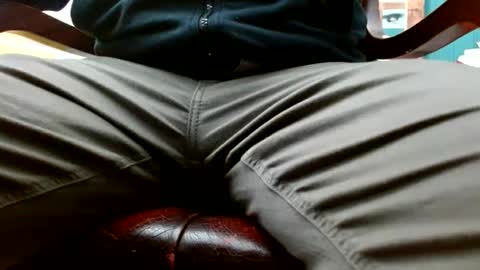 Snapshot of ukclive chatting on 09/26/25, 10:08 ukclive online show from 09/26/25, 10:08