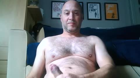 ukflasher online show from 10/21/25, 01:12