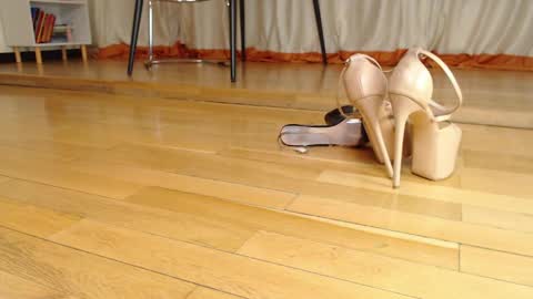 Megan online show from 04/16/26, 09:39