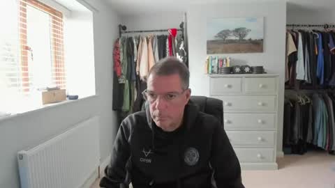 John online show from 05/10/26, 03:50