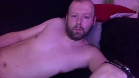 Snapshot of ukmatty3 chatting on 12/30/24, 01:48 ukmatty3 online show from 12/30/24, 01:48