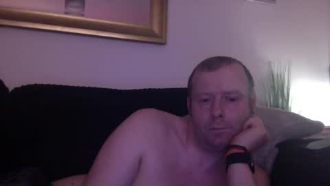 Snapshot of ukmatty3 chatting on 01/19/25, 10:49 ukmatty3 online show from 01/19/25, 10:49