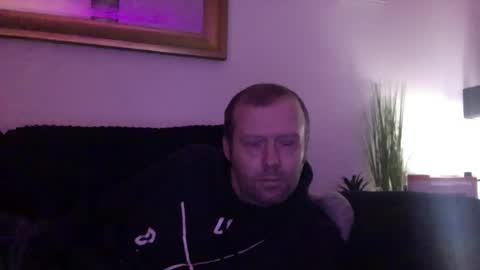 Snapshot of ukmatty3 chatting on 01/24/25, 05:53 ukmatty3 online show from 01/24/25, 05:53