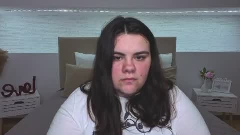 Lena online show from 07/20/26, 11:45
