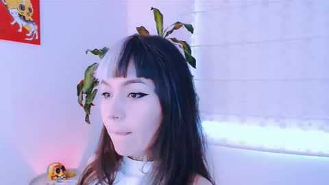 Snapshot of ulala_martina chatting on 10/05/25, 10:29 Martina online show from 10/05/25, 10:29