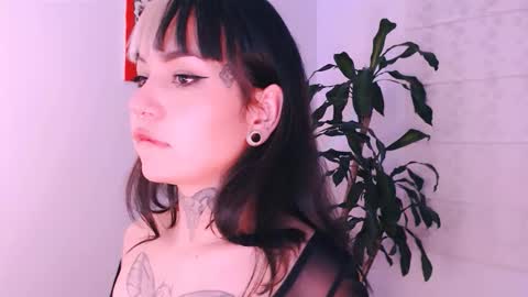 Snapshot of ulala_martina chatting on 10/30/25, 02:13 Martina online show from 10/30/25, 02:13