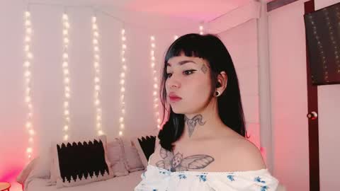 Snapshot of ulala_martina chatting on 06/02/26, 02:35 Martina online show from 06/02/26, 02:35