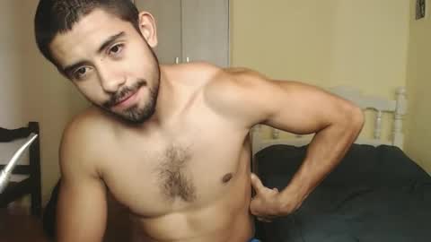 Ulises Gomez online show from 02/20/25, 03:41