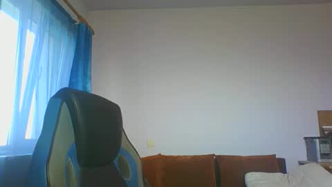 Snapshot of ulmeni4 chatting on 11/08/25, 09:31 ulmeni4 online show from 11/08/25, 09:31