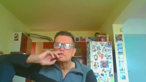 Snapshot of ulmeni4 chatting on 03/26/26, 01:49 ulmeni4 online show from 03/26/26, 01:49