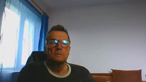 ulmeni4 online show from 05/31/26, 01:29