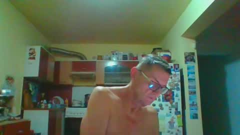 ulmeni4 online show from 06/26/26, 12:15