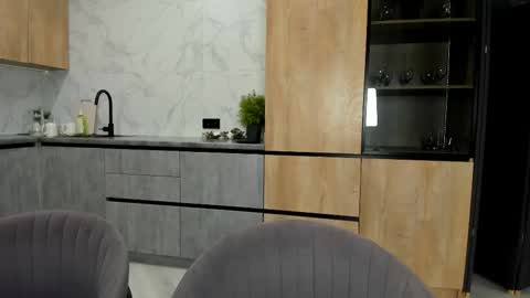 Melena online show from 01/10/26, 01:40