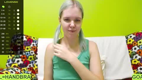 Roxy online show from 02/09/25, 03:32