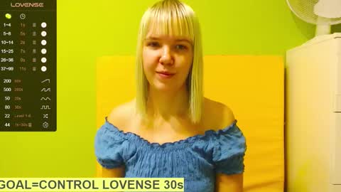 Roxy online show from 12/18/25, 12:55