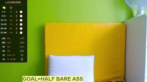 Roxy online show from 12/22/25, 12:02