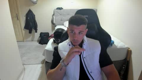 hi im mike tyson -  online show from 09/27/25, 07:30