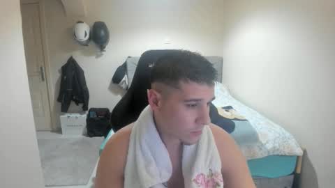 hi im mike tyson -  online show from 12/05/25, 06:26