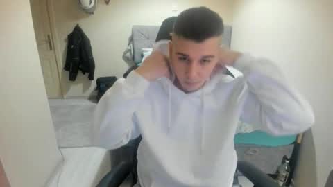 hi im mike tyson -  online show from 12/18/25, 07:53