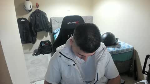 Snapshot of ulxer chatting on 05/09/26, 11:10 hi im mike tyson - online show from 05/09/26, 11:10