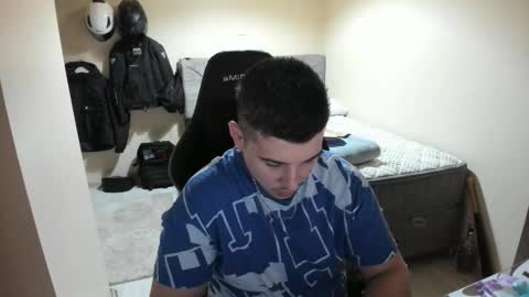 Snapshot of ulxer chatting on 05/16/26, 09:57 hi im mike tyson - online show from 05/16/26, 09:57