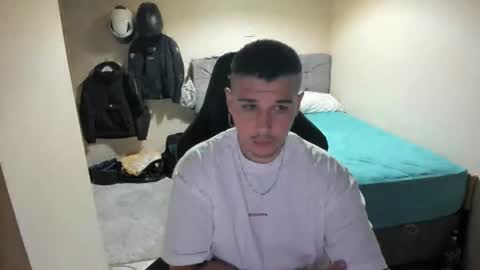 Snapshot of ulxer chatting on 07/03/26, 07:09 hi im mike tyson - online show from 07/03/26, 07:09