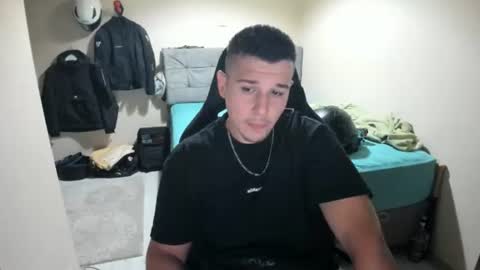 Snapshot of ulxer chatting on 07/11/26, 07:16 hi im mike tyson - online show from 07/11/26, 07:16