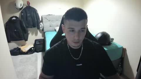 Snapshot of ulxer chatting on 07/18/26, 07:28 hi im mike tyson - online show from 07/18/26, 07:28