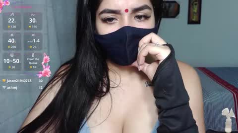 umarani online show from 10/14/25, 01:56