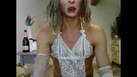 unadiosa online show from 09/19/25, 06:52