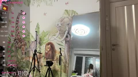 unarks online show from 03/15/26, 05:41