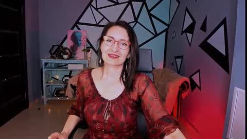 Snapshot of unatera chatting on 02/22/26, 09:52 UnaTera online show from 02/22/26, 09:52