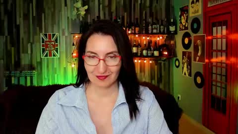 UnaTera online show from 04/20/26, 06:16