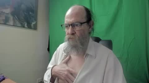 Uncle Hottie online show from 03/19/26, 06:12