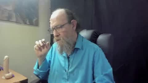 Uncle Hottie online show from 04/06/26, 06:42