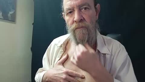 Uncle Hottie online show from 04/10/26, 04:55